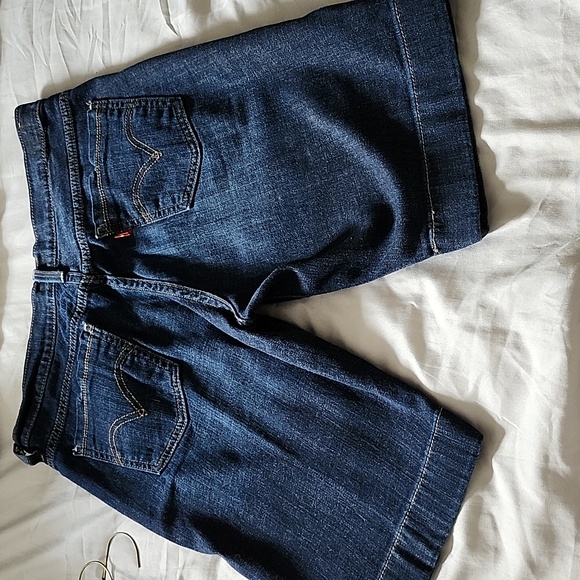 NWOT Women's Levi's 515 Bermuda Jean Shorts Size 10 - Picture 5 of 9